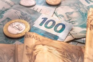 Salário Mínimo 2025: Impactos no INSS, PIS e Benefícios!